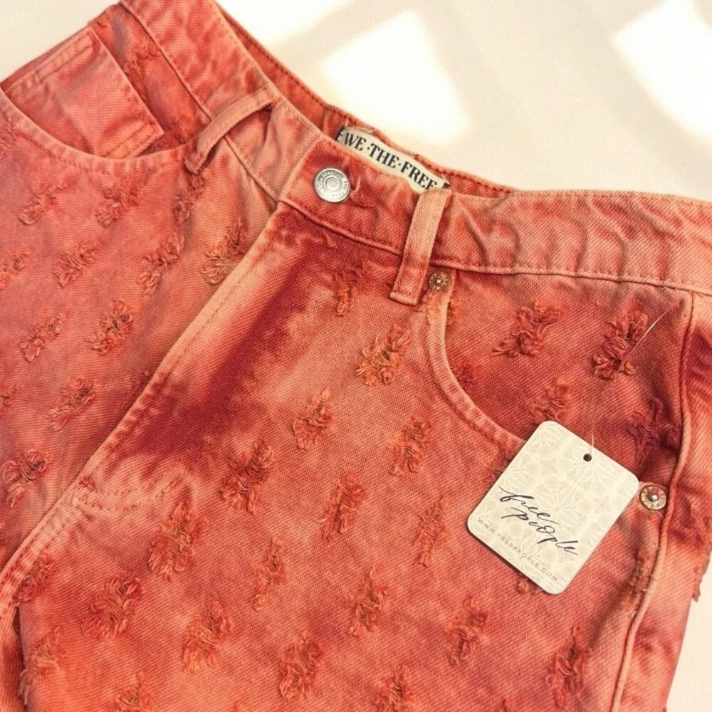Free People NWT High Rise Shorts 25 Pink Dragonfruit 4th‎ of July Distressed